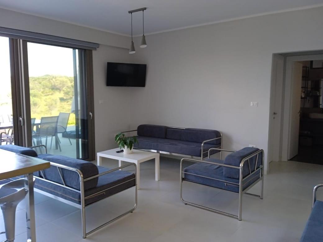 Υπόσκαφα Cave Concept Apartment Amoliani Bagian luar foto